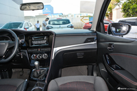 2018款启辰T70 1.6L手动睿趣版