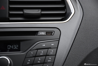 2017款福睿斯改款1.5L手动舒适型