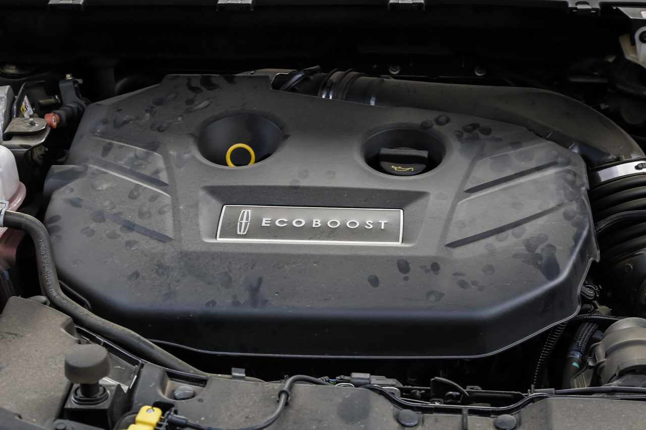 2016款林肯MKC 2.0T自动两驱尊雅版