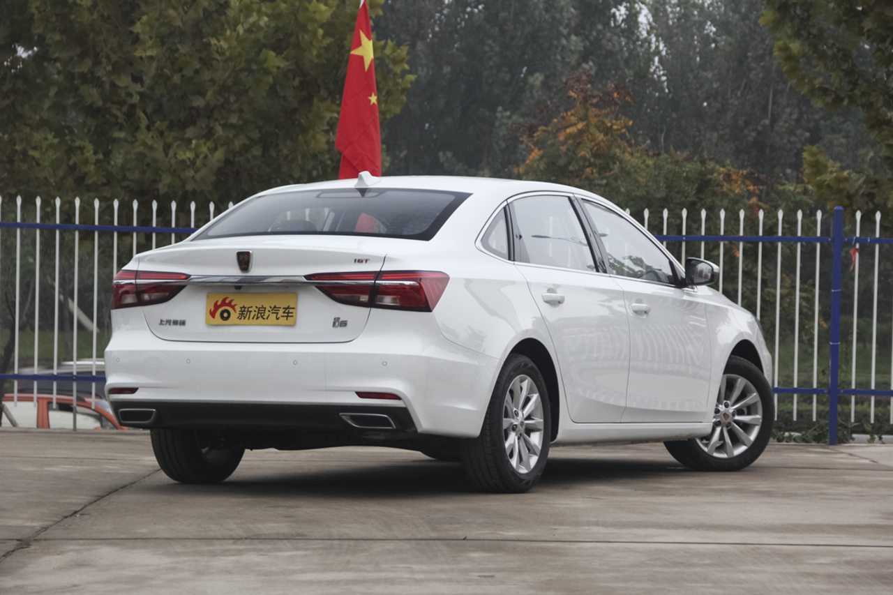 2017款荣威i6 1.0T自动互联网智享版16T