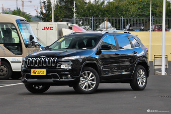 2017款自由光2.4L自动优越版图片