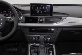 2017款奥迪A6 2.0T自动Avant Sport运动型