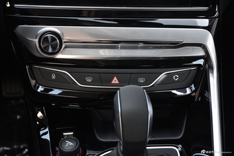 2018款标致308  350THP 自动尊贵版