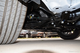 2016款远景SUV 1.3L自动豪华型