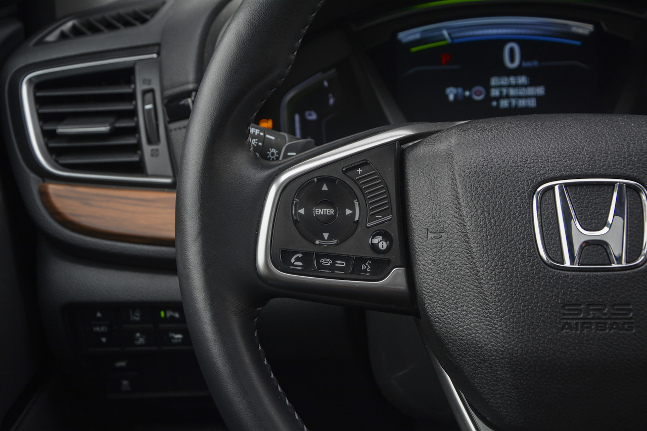 2017款CR-V混动 2.0L自动净致版