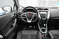 2017款比亚迪元1.5L自动酷炫时尚型