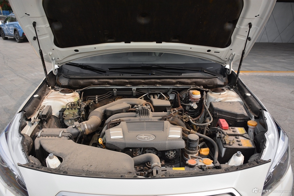 2017款傲虎 2.5L自动豪华导航版 EyeSight