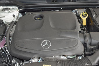 2016款奔驰A级 A200 1.6T自动赛道版