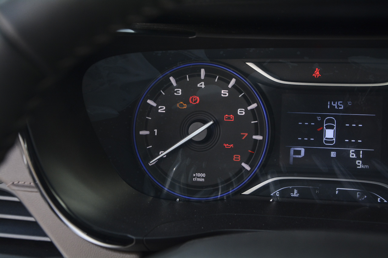 2018款传祺GA4 1.3T自动尊享版200T