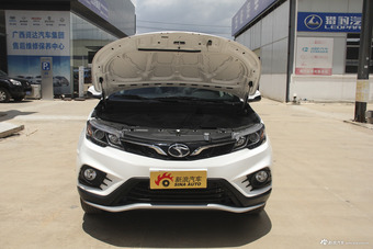 2018款东南DX3 1.5L手动尊贵型