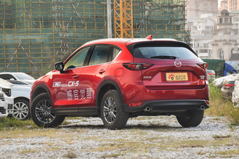 2017款马自达CX-5 2.0L自动两驱智享型