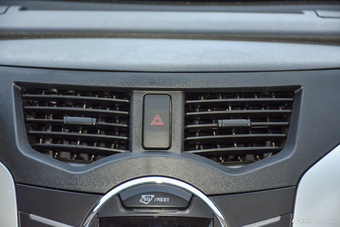 2014款夏利N7 1.3L手动运动尊贵型