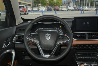 2017款宝骏510 1.5L自动豪华型