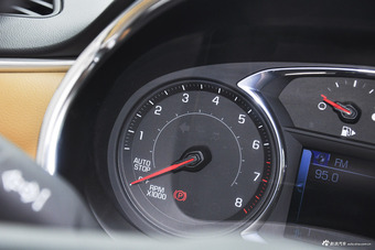 2016款迈锐宝XL 1.5T自动双离合锐享版