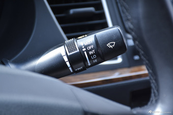 2016款名图2.0L自动LUX至尊型