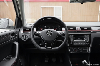 2017款桑塔纳浩纳1.6L自动舒适版