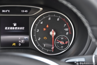 2017款奔驰B级B200 1.6T自动豪华型