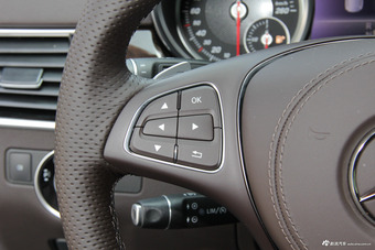  2018款奔驰GLS级 GLS400 3.0T自动4MATIC动感型