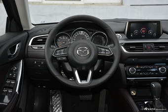 2018款阿特兹2.0L自动蓝天尊贵版