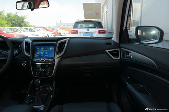 2017款长安CS75尚酷版 1.5T自动锋享型