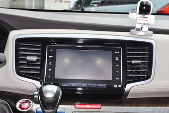 2015款 改款奥德赛2.4L自动至尊版