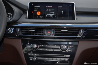 2018款宝马X5 3.0T 自动xDrive35i M运动豪华型