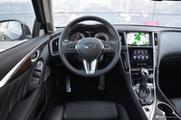 2018款英菲尼迪Q50L 2.0T自动豪华运动版