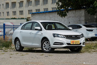 2017款吉利帝豪1.5L手动三厢百万款向上版