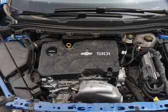 2018款科鲁兹1.5L自动炫锋都市版320