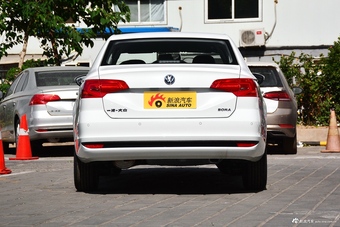 2018款一汽大众宝来 1.5L手动时尚型