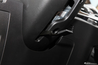 2017款宝骏560 1.5T DCT尊享型