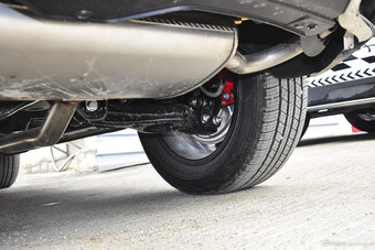 2016款众泰T600 2.0T自动尊享型运动版