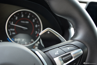 2018款宝马3系GT 2.0L自动320i M运动型