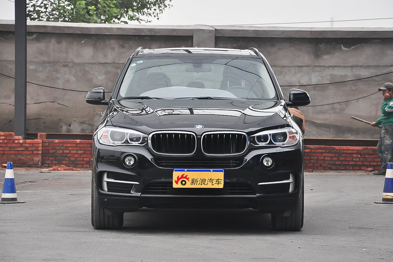 2015款宝马X5 2.0T自动xDrive28i