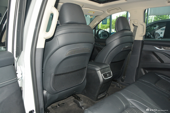 2017上汽大通D90 2.0T手动两驱火星