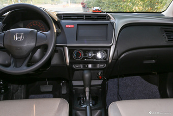 2015款锋范 1.5LCVT舒适版