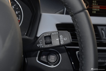 2016款宝马X1 1.5T自动sDrive18Li尊享型
