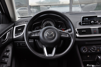 2017款马自达3昂克赛拉 两厢 1.5L 自动舒适型