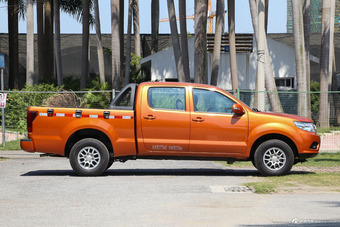 2016款黄海N1 2.3T手动柴油两驱超值版SD4AX604U