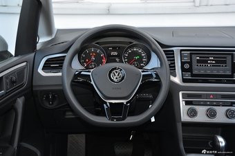 2018款高尔夫·嘉旅1.6L自动舒适型