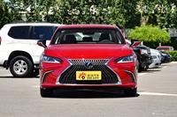 2018款雷克萨斯ES 2.0L自动200豪华版