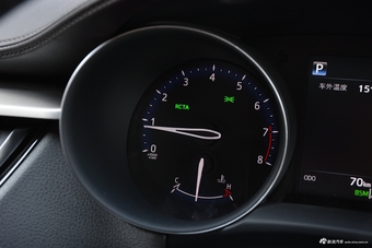 2018款奕泽IZOA 2.0L自动奕炫版