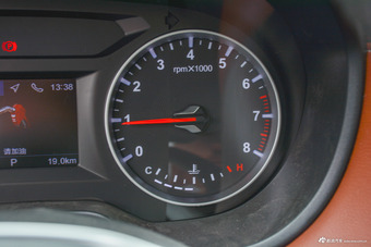 2018款中华V6 1.5T自动尊贵型