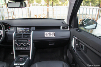2018款发现神行2.0T自动HSE LUXURY