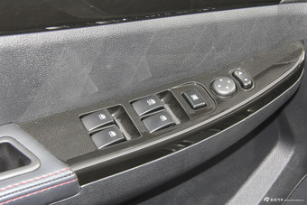 2016款北汽幻速S3 1.5L手动豪华型（国五）