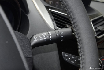 2016款海马S5 1.5T自动创享版