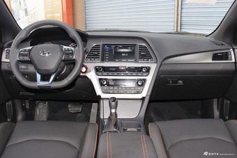 2017款索纳塔九1.6T自动GLX领先型