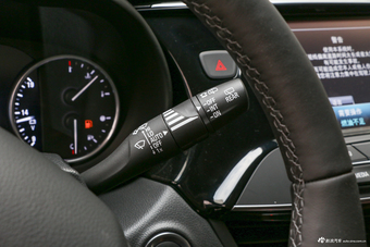 2018款昂科威2.0T自动全能运动旗舰型28T