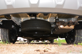 2017款长安欧尚A800 1.5T手动豪享型