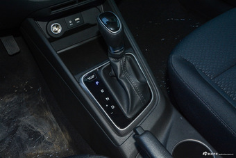 2016款悦纳1.4L自动炫酷版GLS